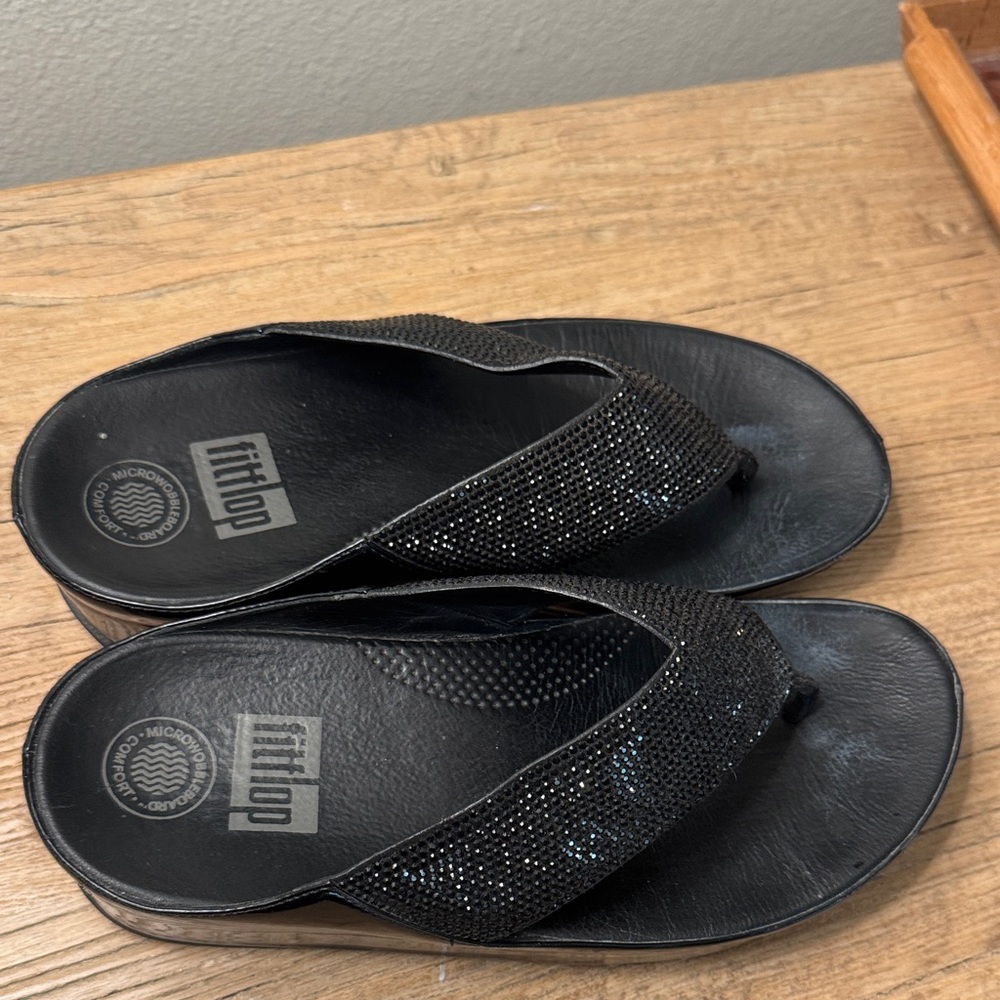 FitFlop Black Beaded Women's Sandals - Picture 10 of 16